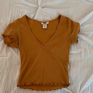 cute summer crop top (mustard yellow)